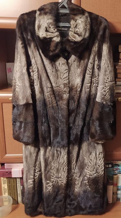 Продаётся шуба норковая