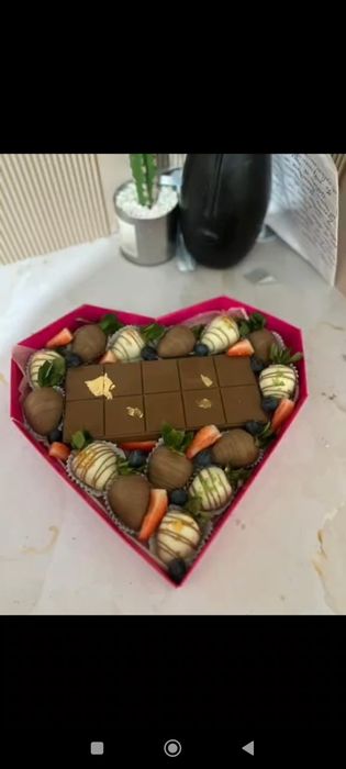 Клубника в шоколаде Алматы до 24 00