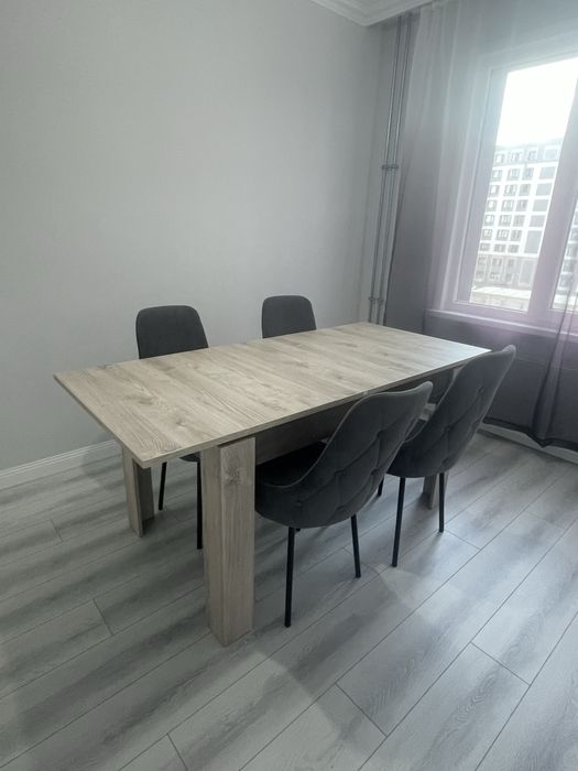 Продам стол со стульями