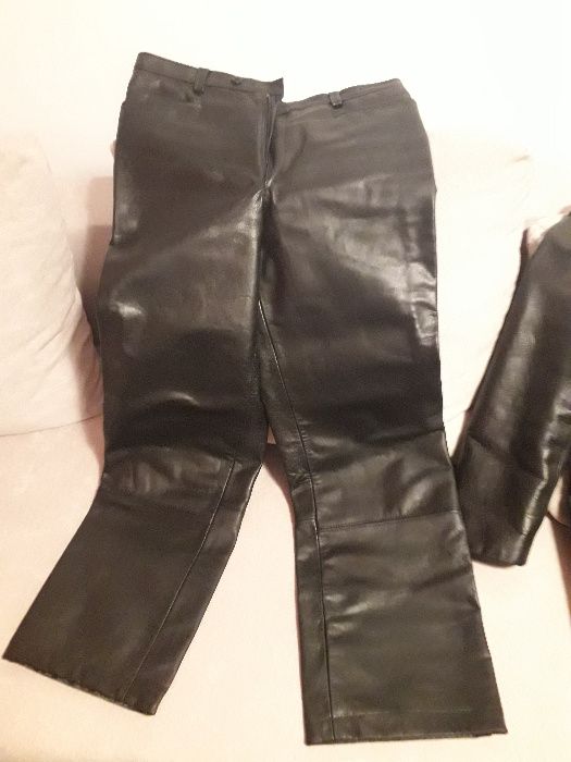 Haină și pantalon din piele naturală