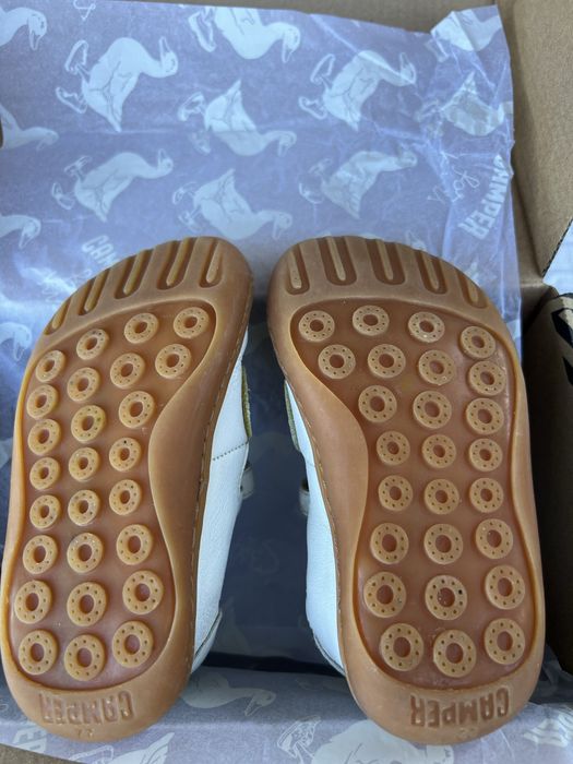 Детски боси обувки Camper