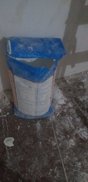 Шпаклёвка сотилади 17 000 мингдан