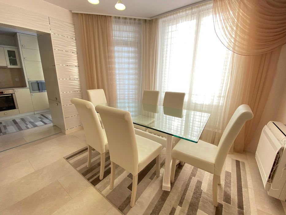 Дава се под наем Тристаен апартамент в Варна, Лятно кино Тракия - 80 кв.м за 918 € - Снимка #5