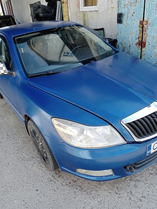 Dezmembrez Skoda Octavia 2 facelift diesel