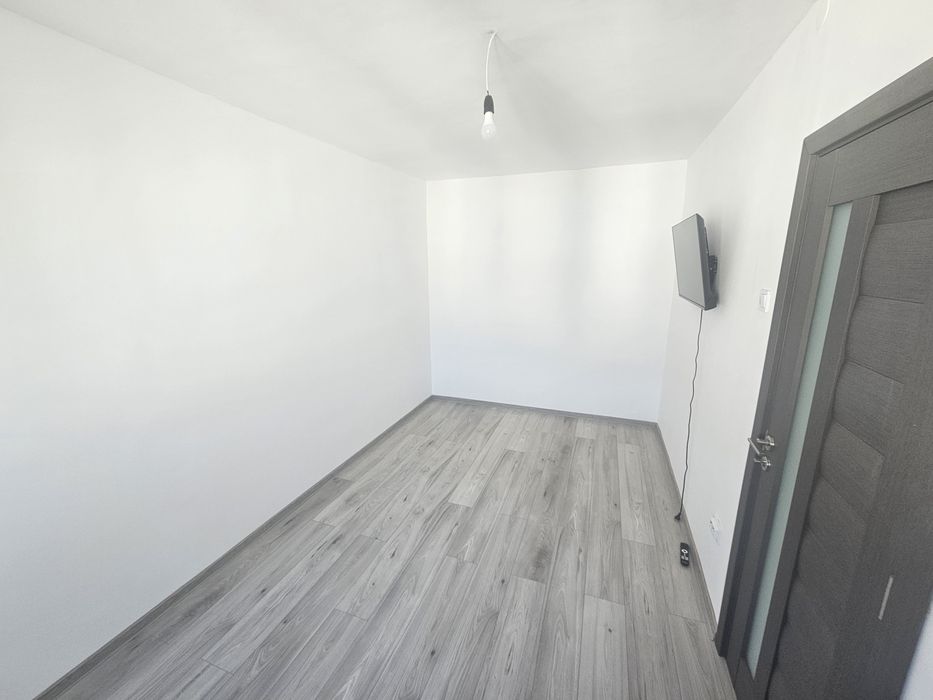Apartament 2 camere semidecomandat