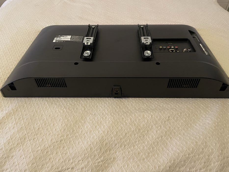 LG televizor 81,3 cm (32") Full HD Smart TV