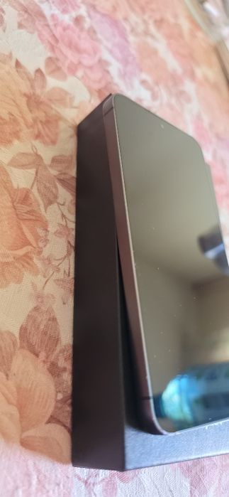 Продавам Samsung S24 256GB