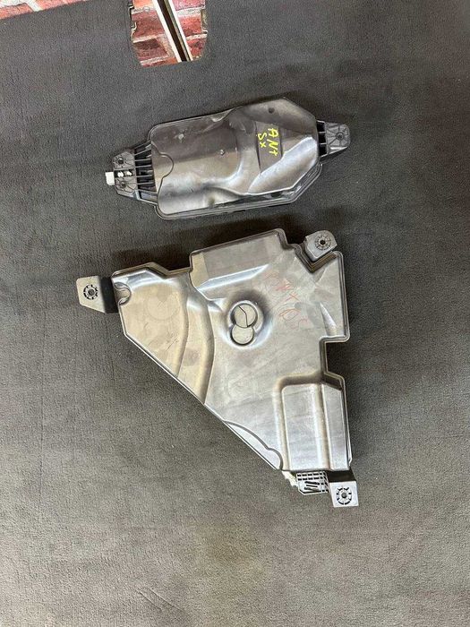 Boxe ușă dreapta fata Aston Martin DBX