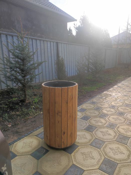 Продам новую  урну