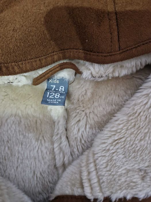 Детско палтенце за 7-8 год.