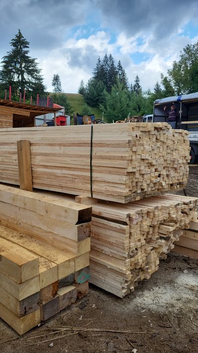 Vând cherestea răşinoase