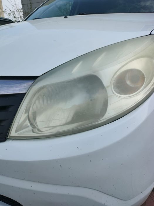 Полировка фар автомобиля