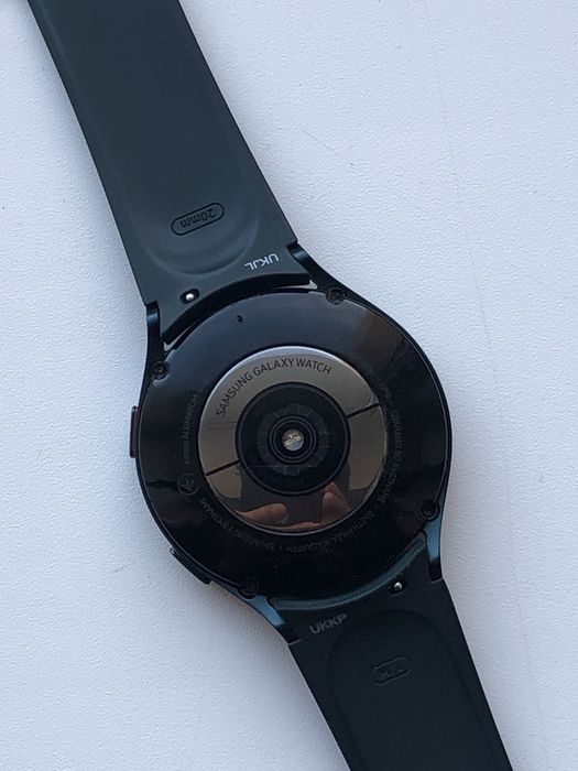 Samsung galaxy watch 4 44мм