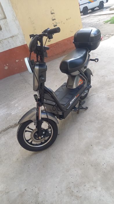 Electro Skuter Bonvi