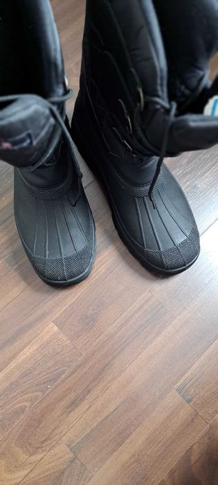 Продавам мъжки апрески Runners