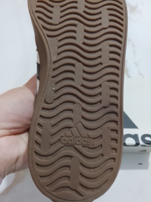 Adidasi pentru baieti