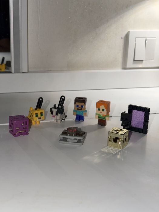 Игрушки Kinder Joy Minecraft