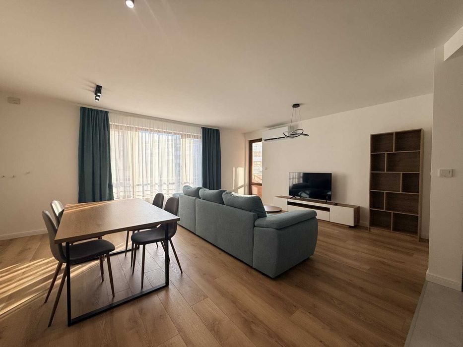 Дава се под наем Тристаен апартамент в София, Витоша - 114 кв.м за 930 € - Снимка #2