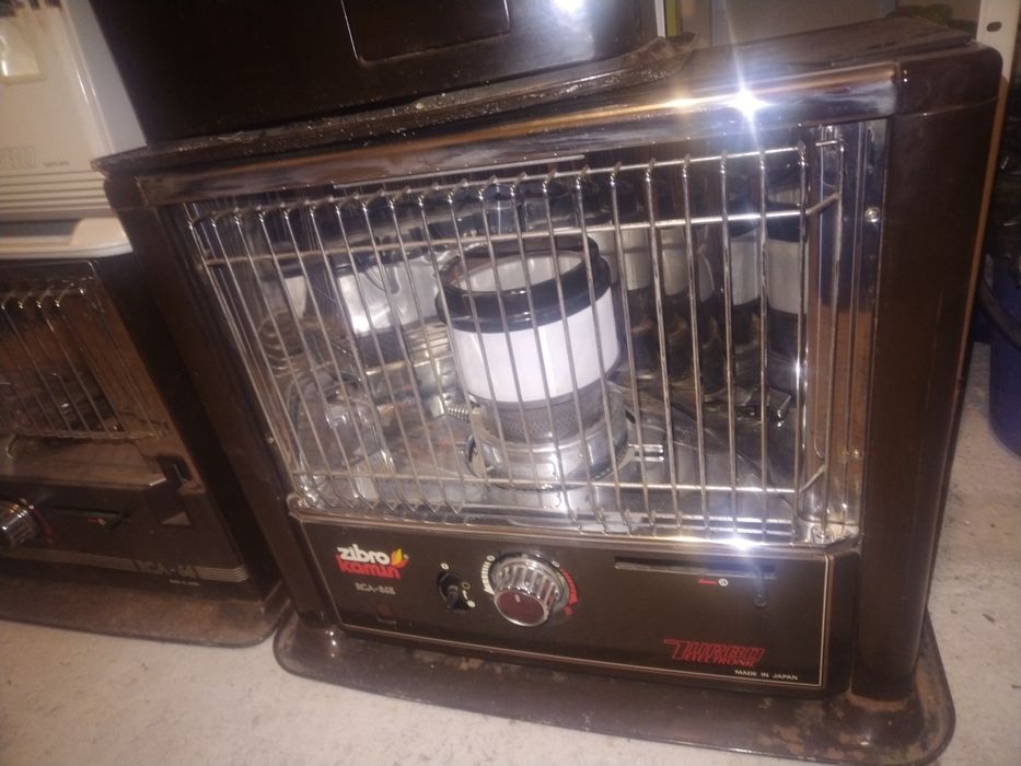 Отоплителна печка натечна ГАЗ, течен парафин, керосин
За отопление на