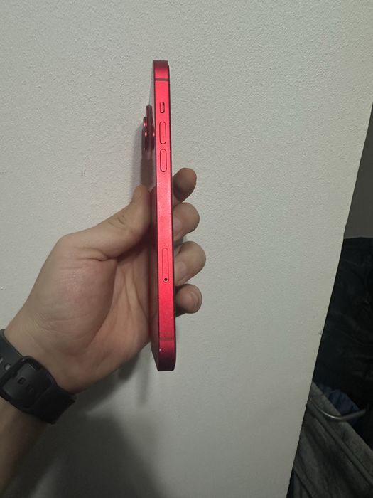 Iphone 14 plus red edition 128 gb vand/schimb doar cu Samsung S