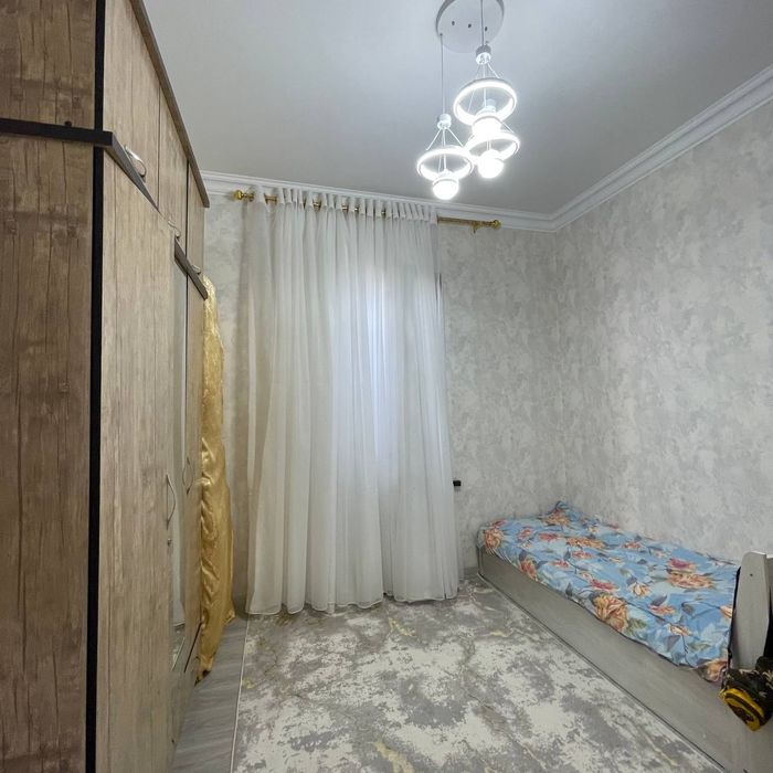 Абдурахмонов Хавас кучада 2 сотиг 4 хона ховли жой сотилади