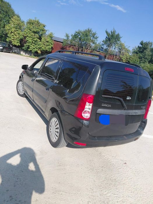 Vând Dacia Logan MCV 16 16 valve