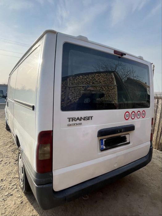 Ford Transit 2.2 TDI – 2011 – 3 locuri – întreținută