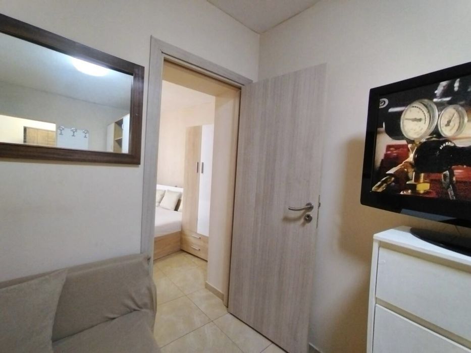 ANGELO- Нов двустаен апартамент в идеален център