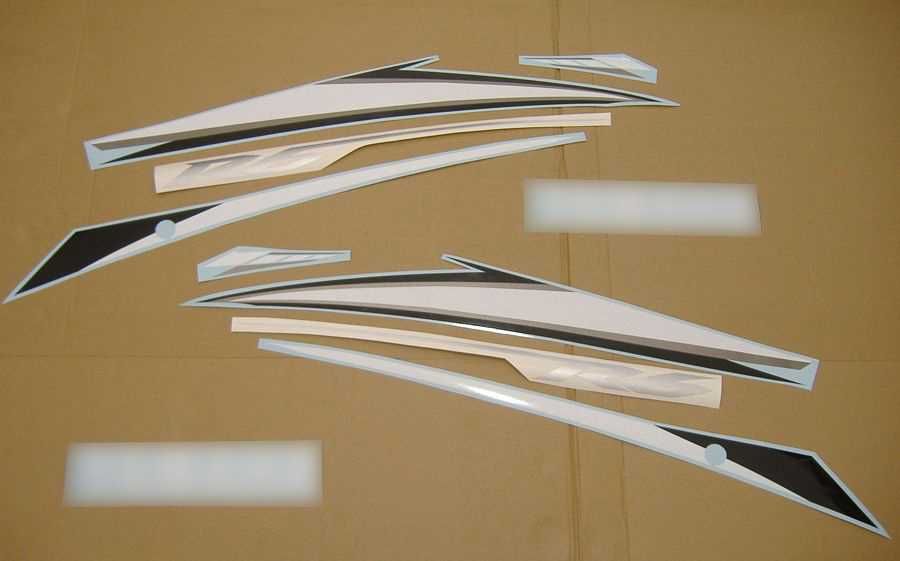 Стикери Yamaha R6 трето поколение 2006г-2007г лепенки Ямаха р6 rj11