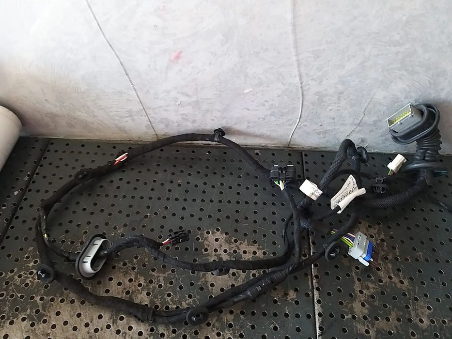 Cablaj instalatie electrica usa dreapta spate citroen c5 aircross 9830598080