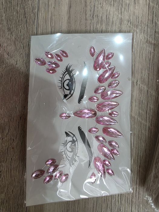 Стразы наклейки для лица