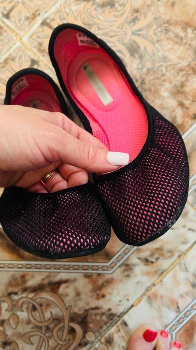 Супер стилни удобни обувки Stella McCartney Adidas