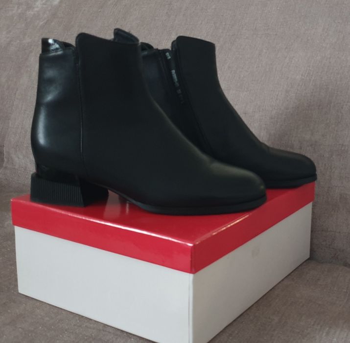 Vand ghete/botine Epica