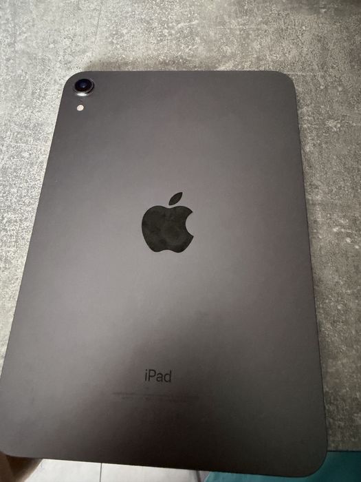 Ipad mini (6th generation) 64 gb cu ecran spart