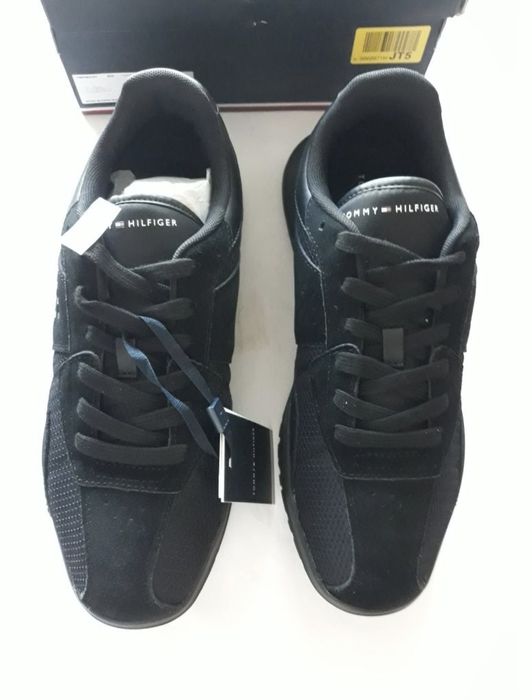 Tommy Hilfiger nr 43 originali