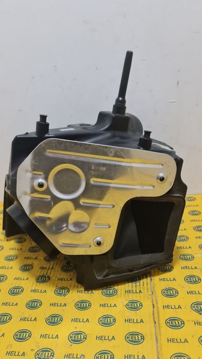 Carcasa filtru aer Audi A4 B9 8W A5 8W0133835P