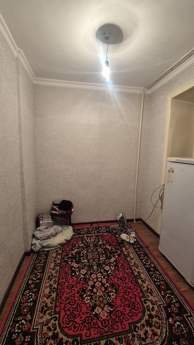 Продается Kvartira sotiladi yunusobod sampi yaqinida 2 xona 3 xona qil