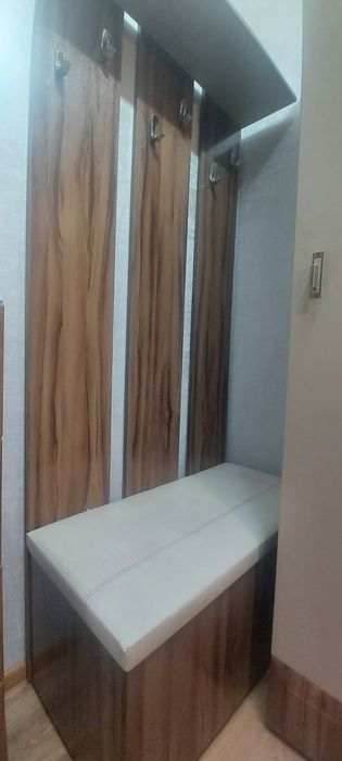 Мебель для прихожей комнаты