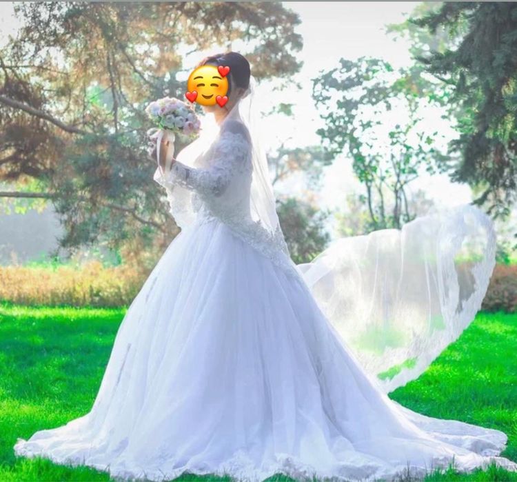 Свадебное платье