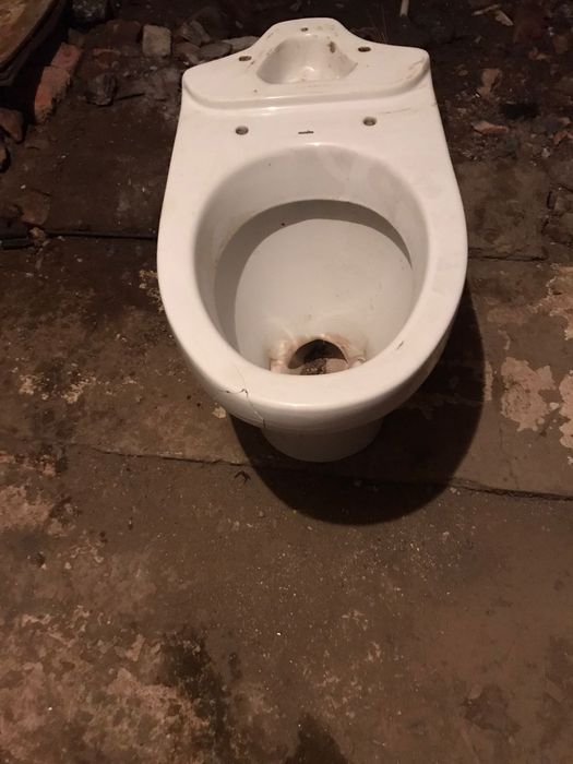 Продается унитаз