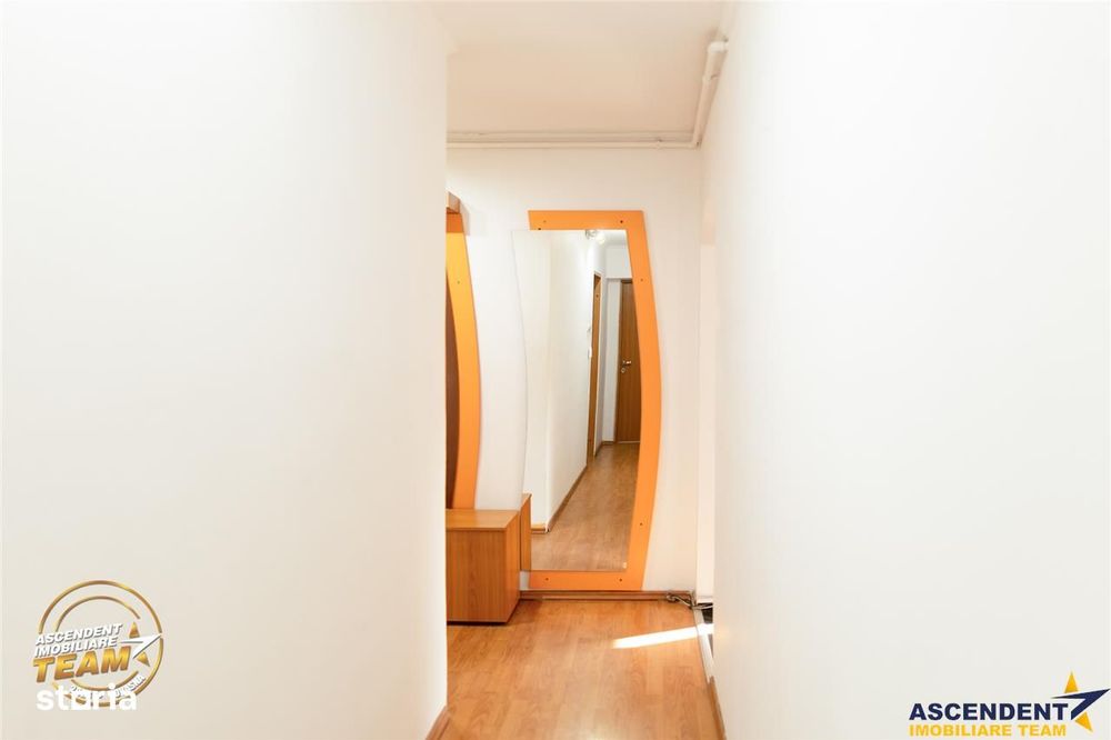 FILM! Apartament 3 camere,decomandat, spatios,luminos,2 bai,Targu Secu