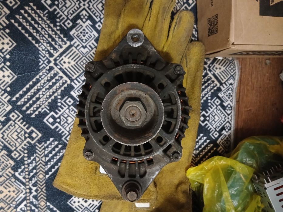 Генератор 6G72 12 клапанов