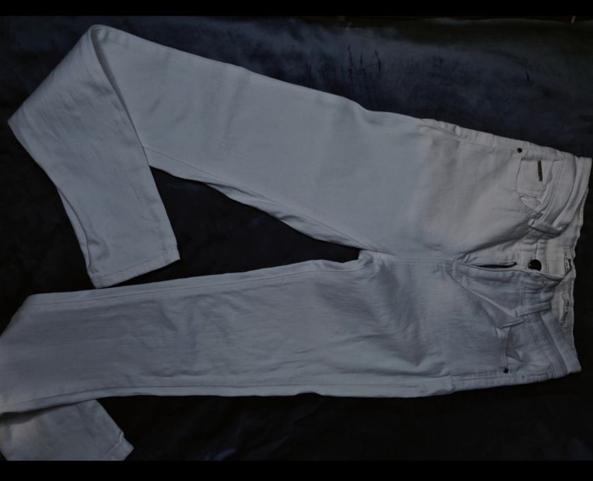 Pantaloni Stradivarius