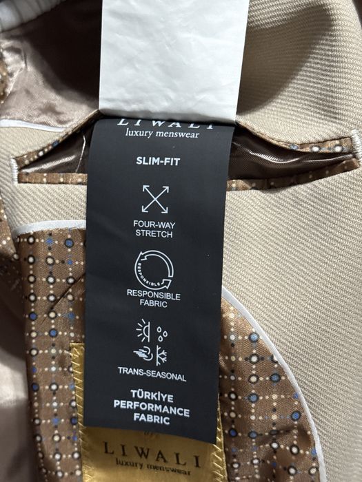 Пиджак,Белая рубажка