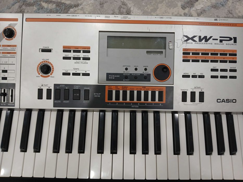 Синтезатор Casio XW-P1