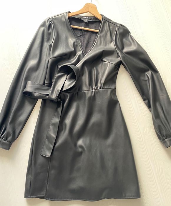 Rochie imitatie piele