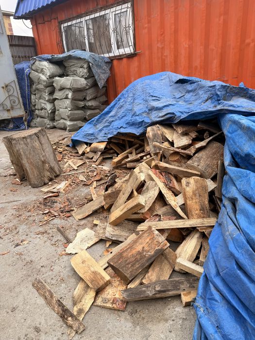 Дрова в мешках 1000 тг