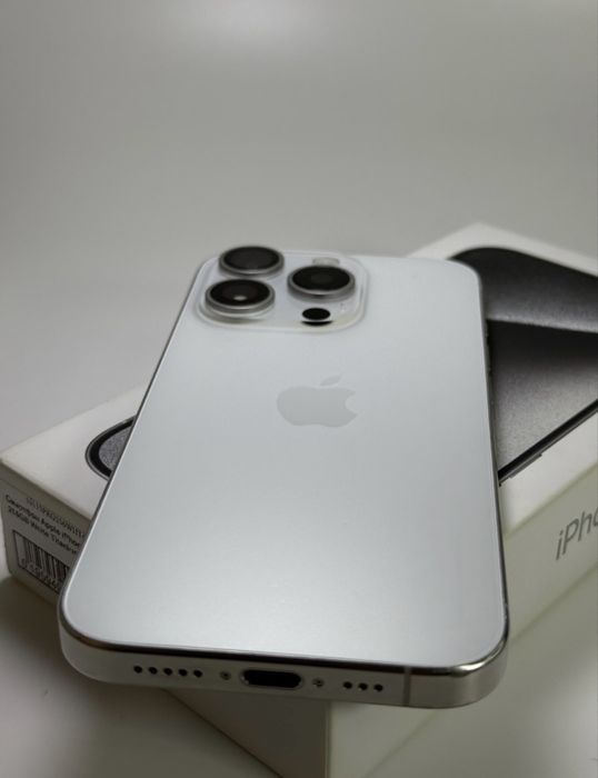 Iphone 15 pro (128gb) (88%)