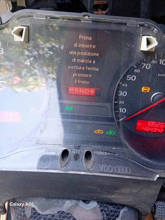 Ceasuri  cu display mare audi a8 d3