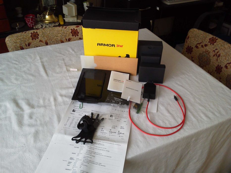 Telafon Mobil ULEFONE ARMOR3W.